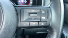 Nissan Qashqai 1.3 DiG-T MH N-Connecta 5dr Petrol Hatchback